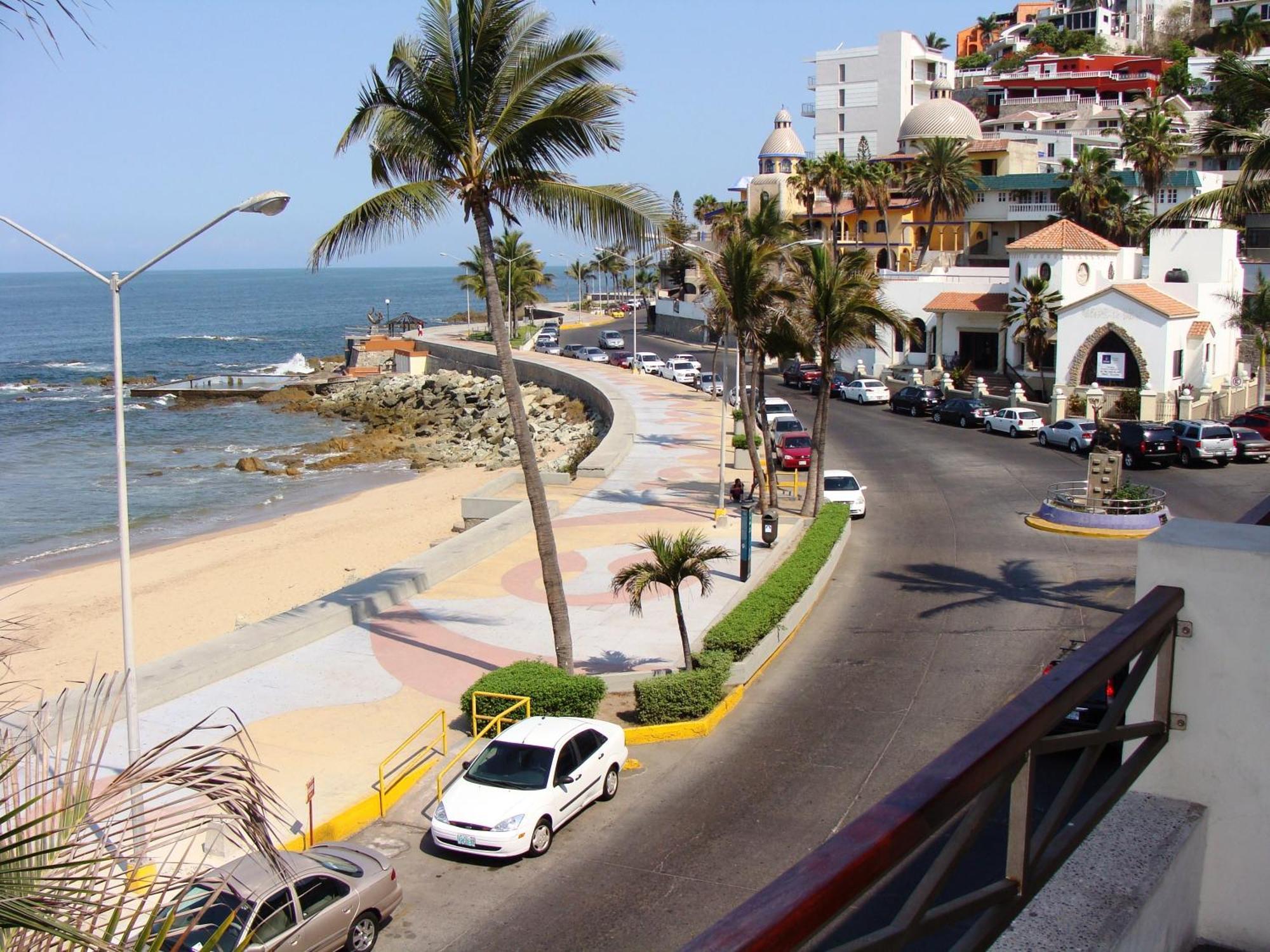 Hotel La Siesta Malecon ماساتلان المظهر الخارجي الصورة