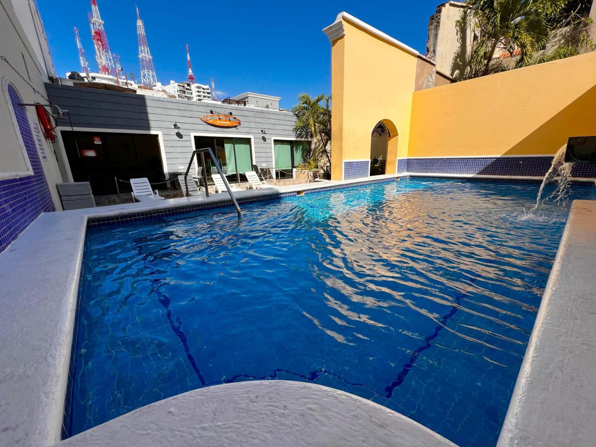 Hotel La Siesta Malecon ماساتلان المظهر الخارجي الصورة