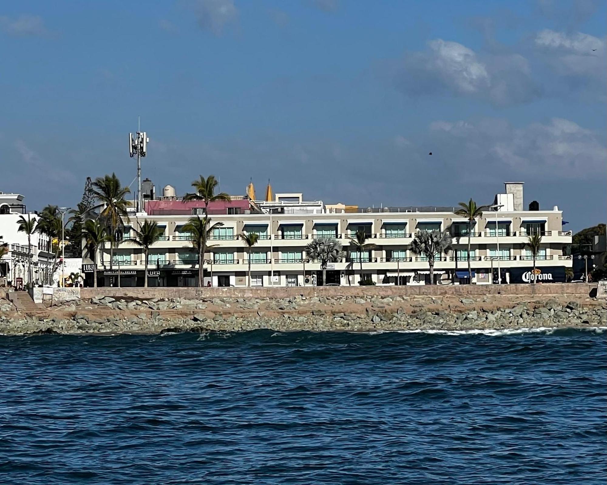 Hotel La Siesta Malecon ماساتلان المظهر الخارجي الصورة